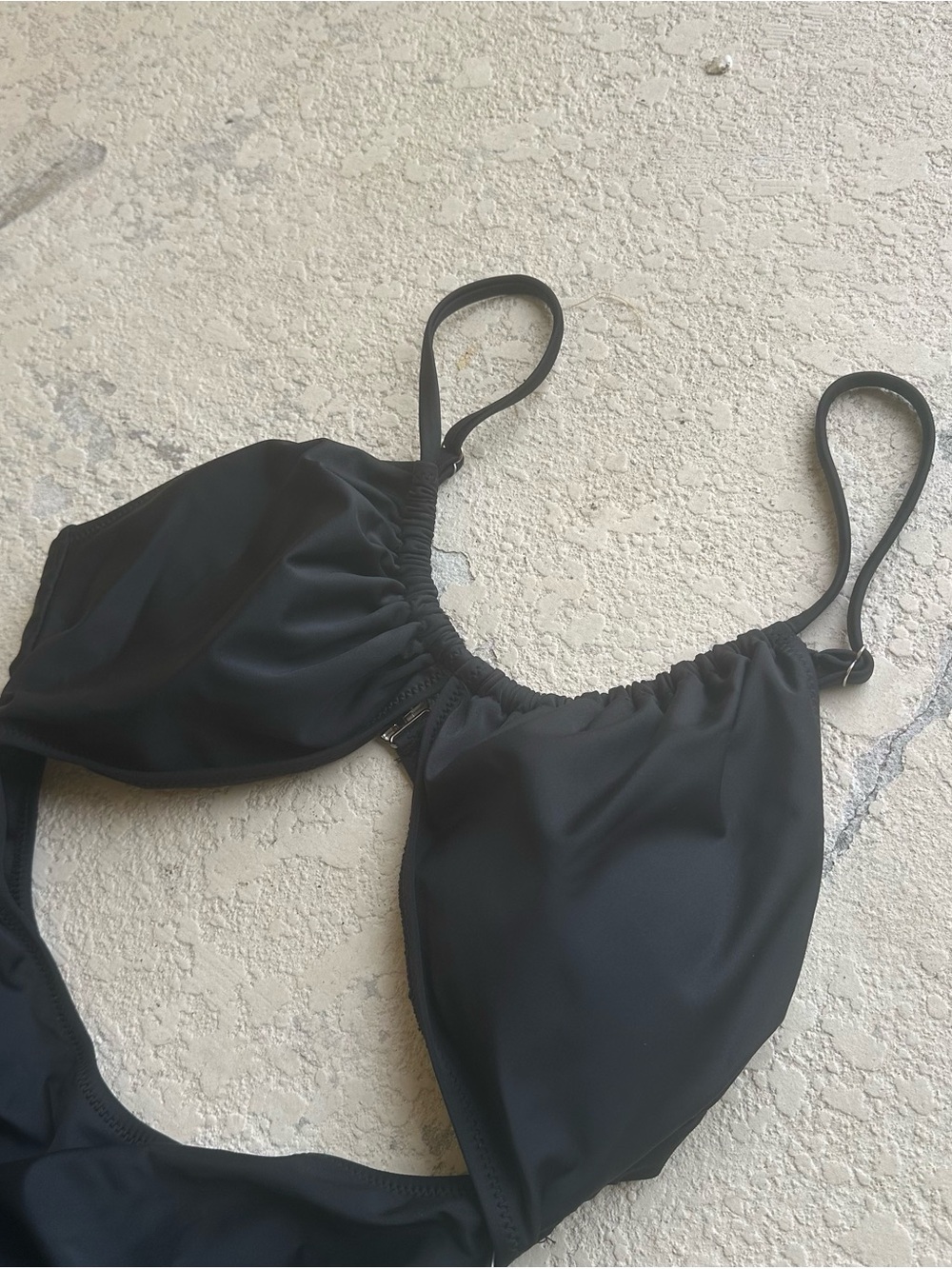Black Cutout One-Piece Swimsuit with Ruched Midsection - Picture 4 of 7